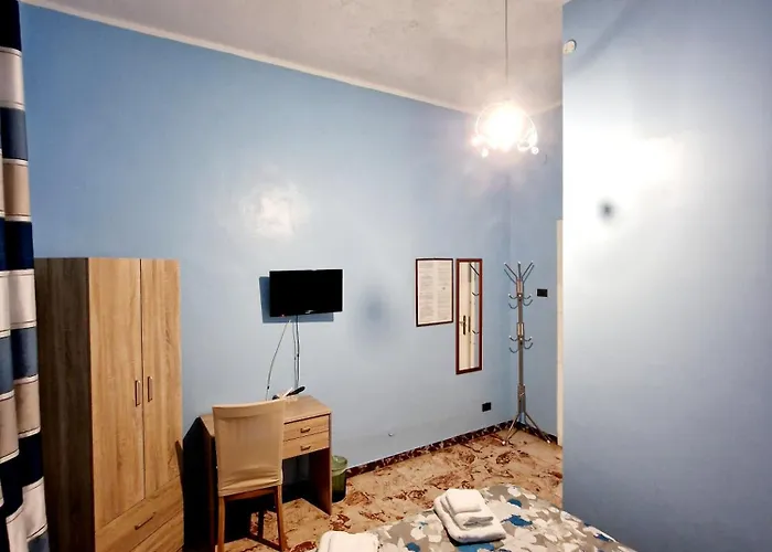 Elisa Oda ve Kahvaltı Crotone